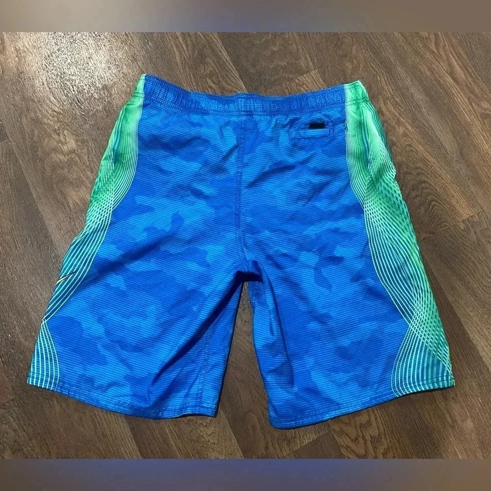 Nike men’s swim