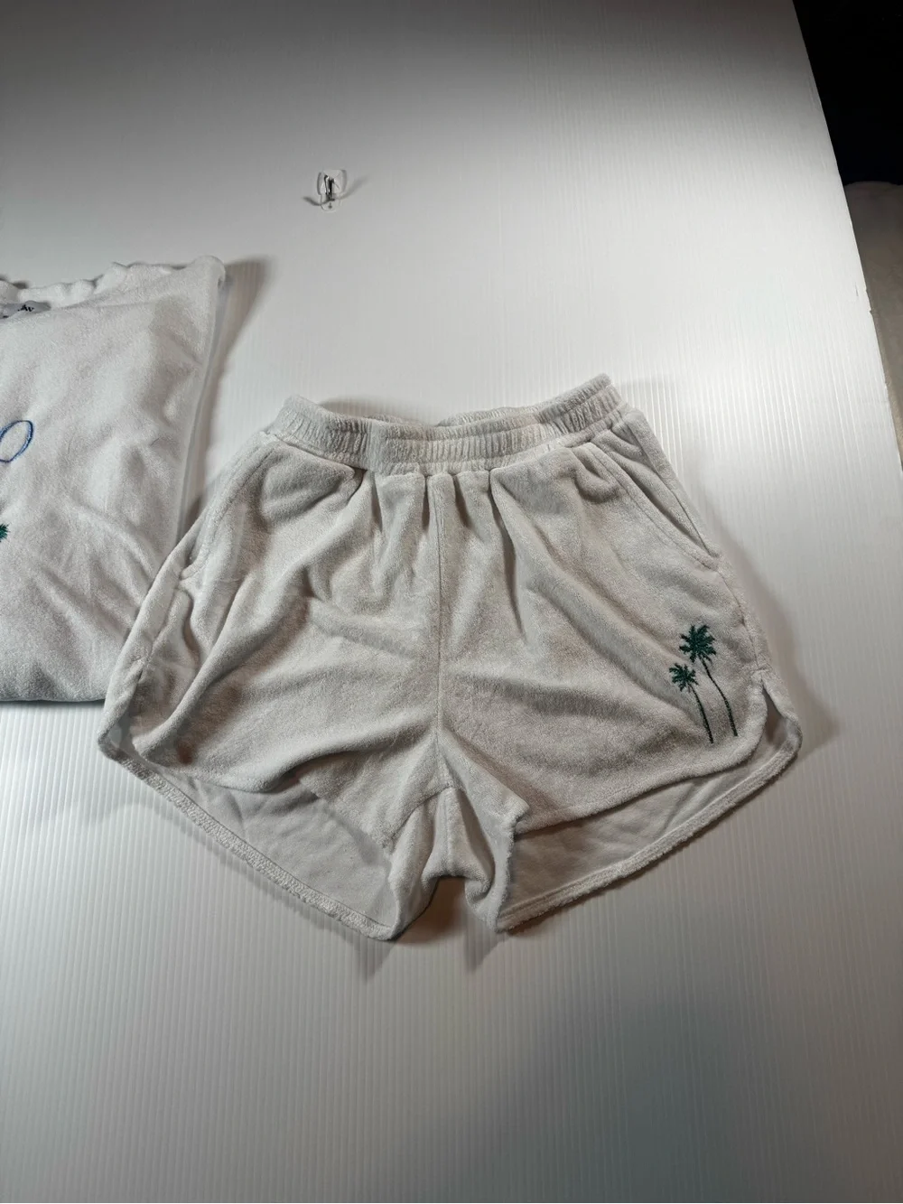 Yllw The Label casual white
