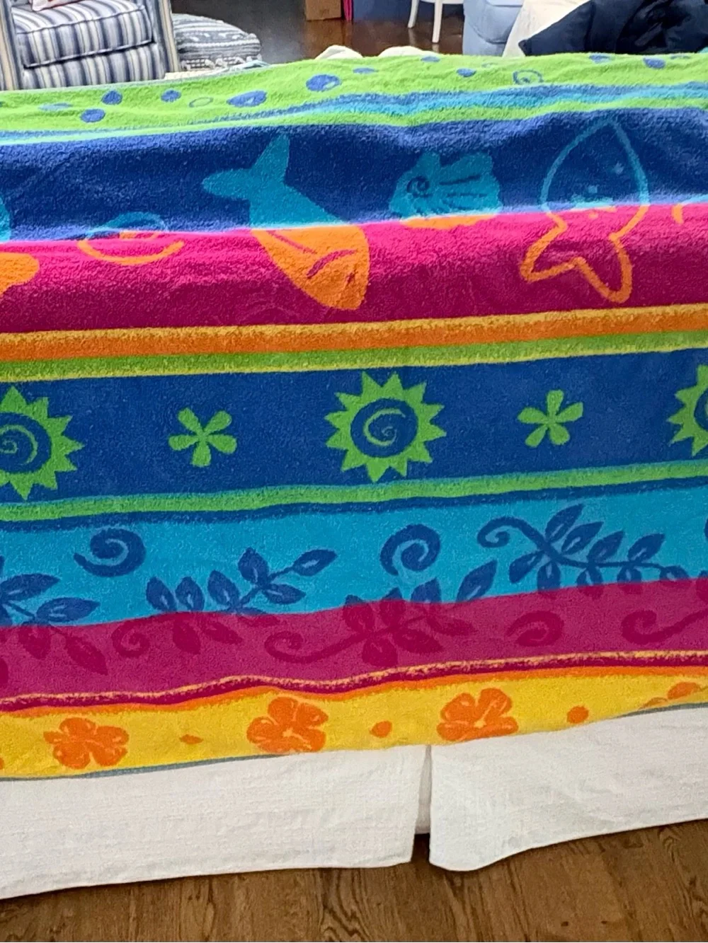 Vintage 100% Egyptian cotton Vibrant Multicolor Beach Towel with Sea Motifs