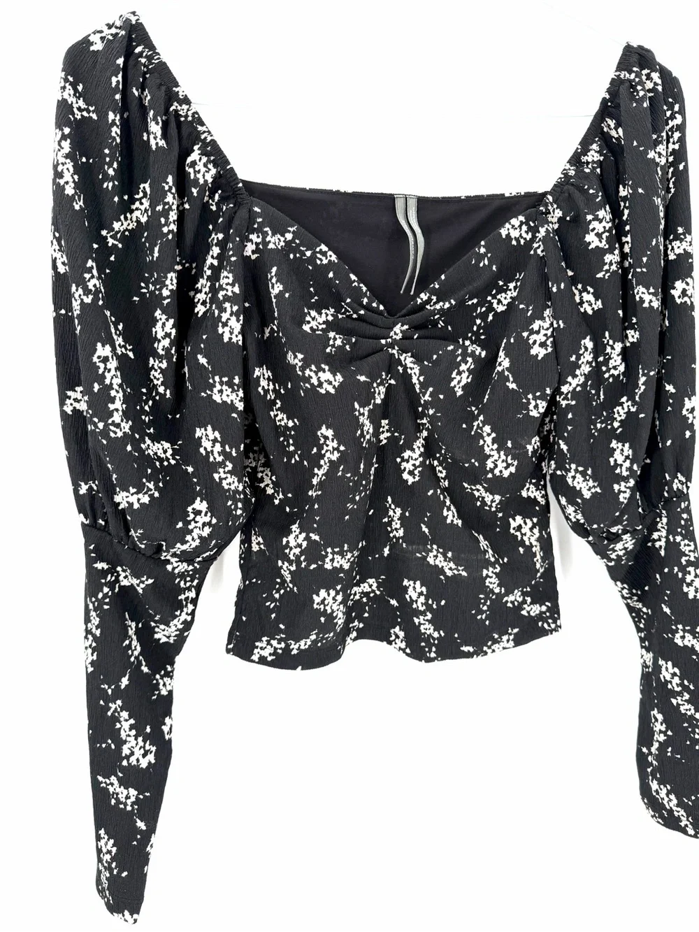 Anthropologie Sweetheart Floral Long Sleeve Crop Stretchy Feminine Blouse Top