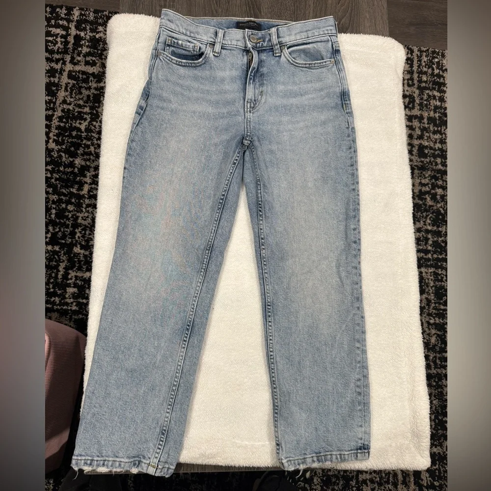 Banana Republic wear light fit