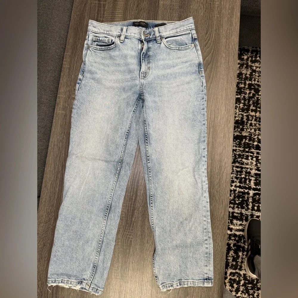 Banana Republic size fit modern