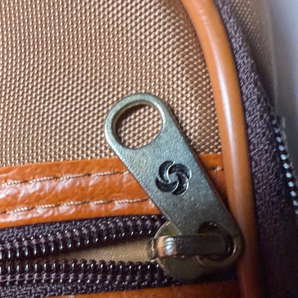 Samsonite stylish brown
