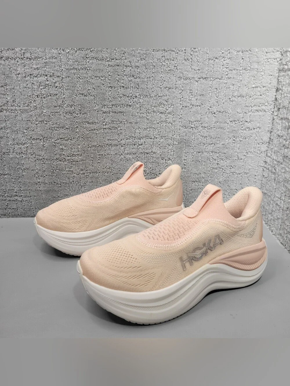 Hoka One One hoka skyward