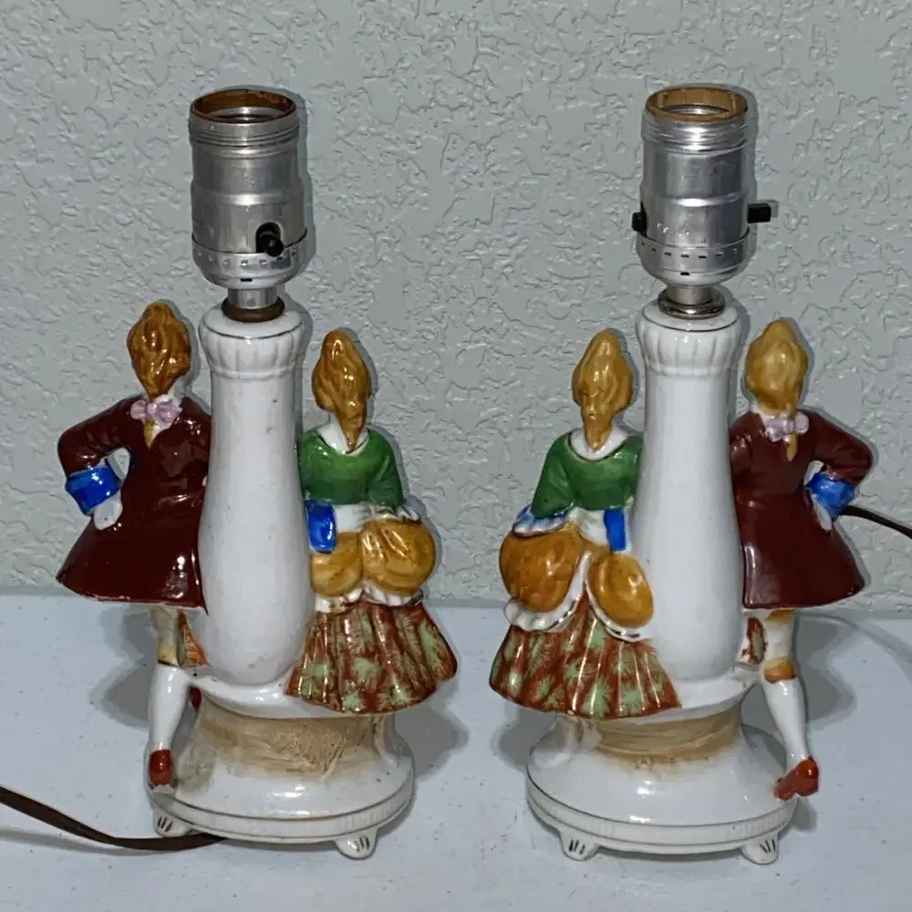 VTG Set Of 2 Made In Occupied Japan Porcelain Lamps Figurines Couples Work READ‎