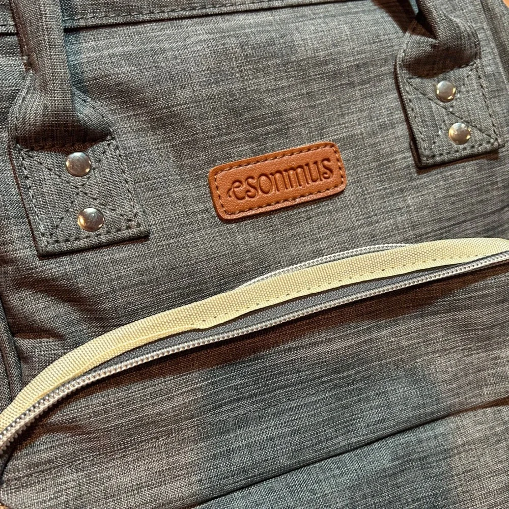esonmus diaper bag