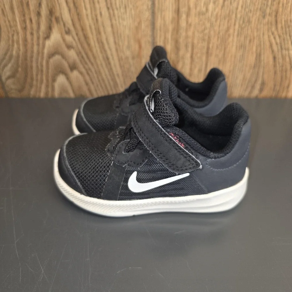 Nike Downshifter 8 Shoes Toddler Boys 5C Black Mesh Hook & Loop Running Sneakers