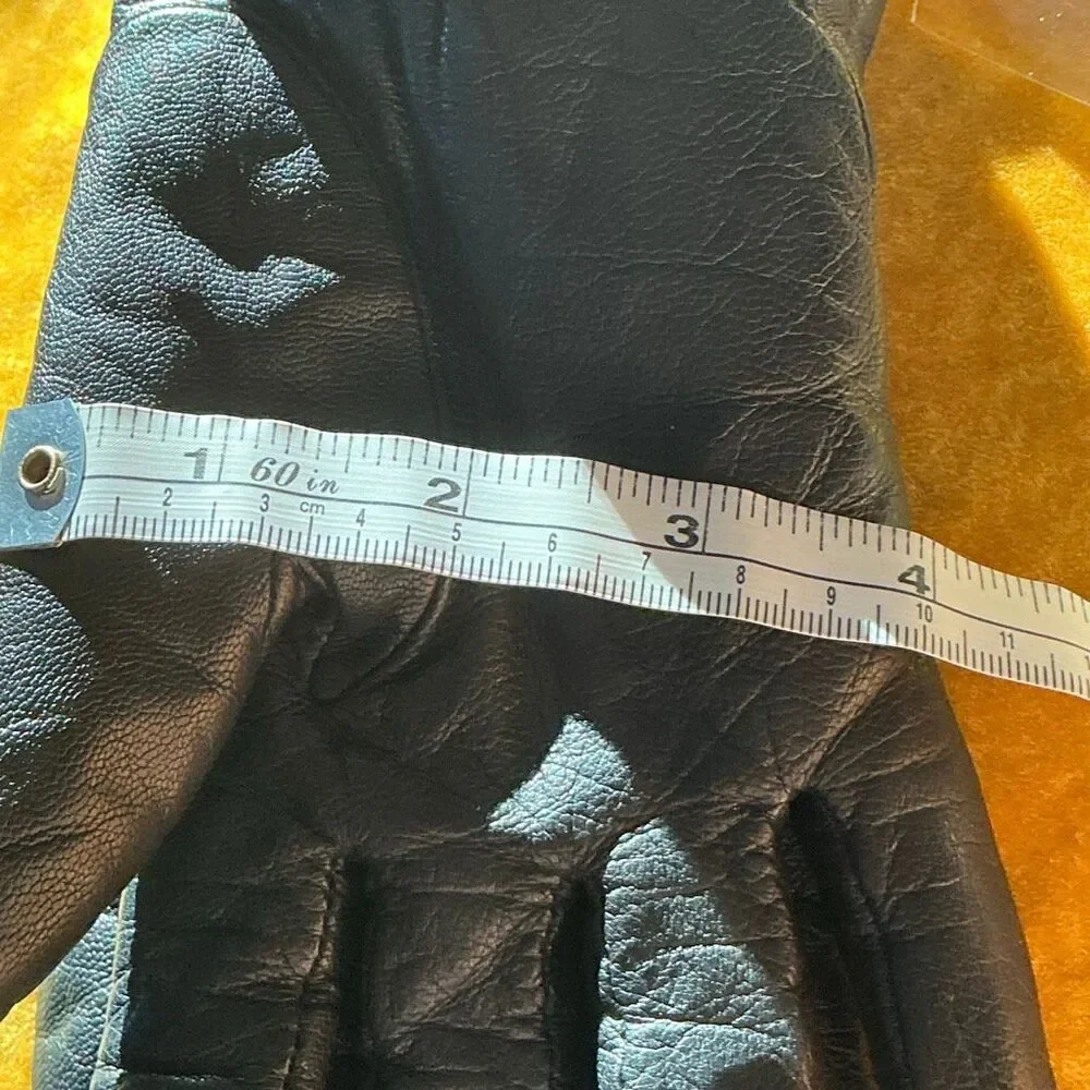 Vintage fownes black
