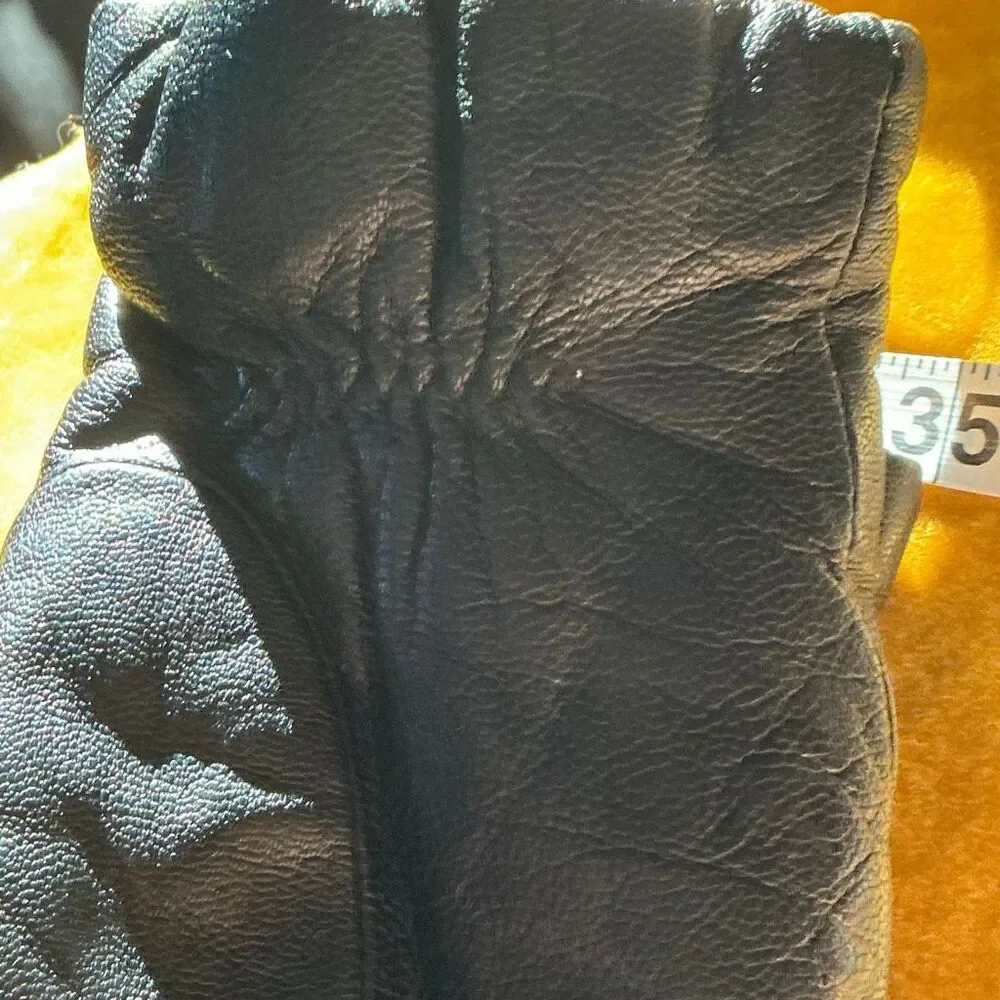 Vintage fownes black
