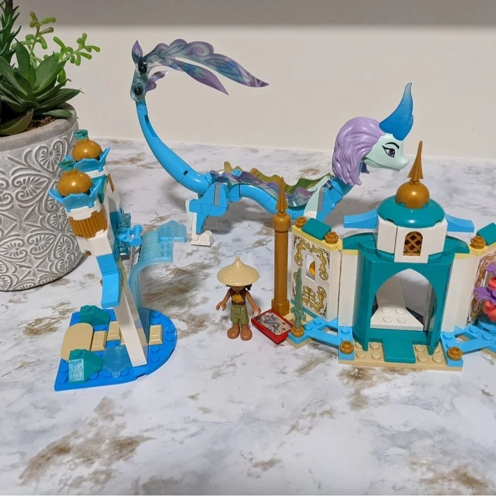 Lego fantasy dragon