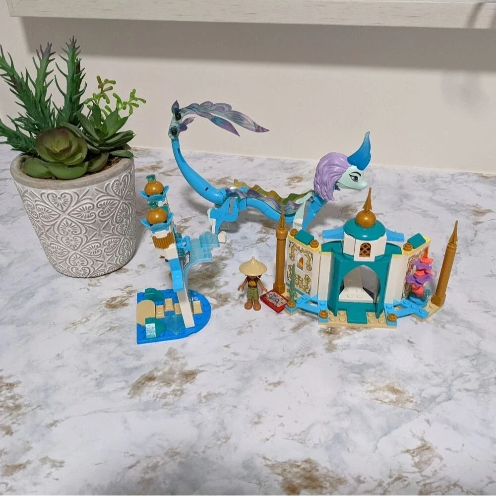 Lego fantasy dragon