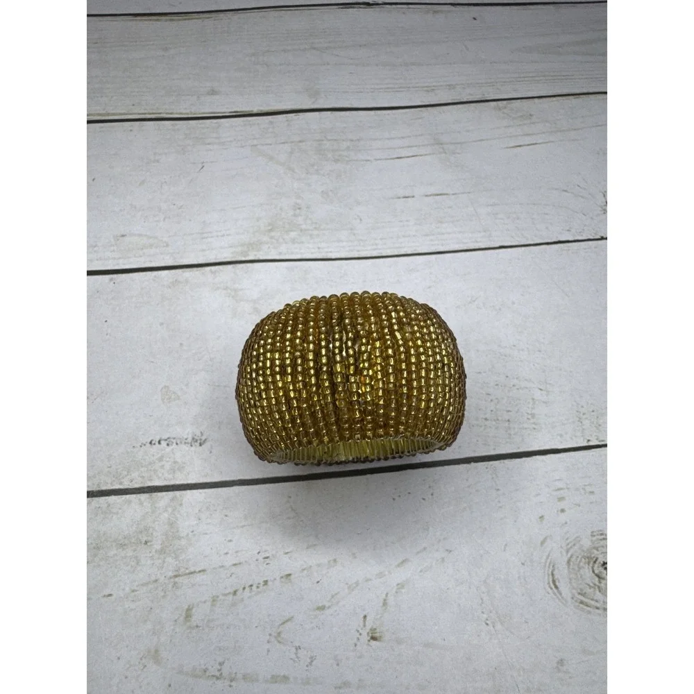 Linens'n Things Gold Beaded Napkin Rings Set of 7‎ Elegant Table Decor