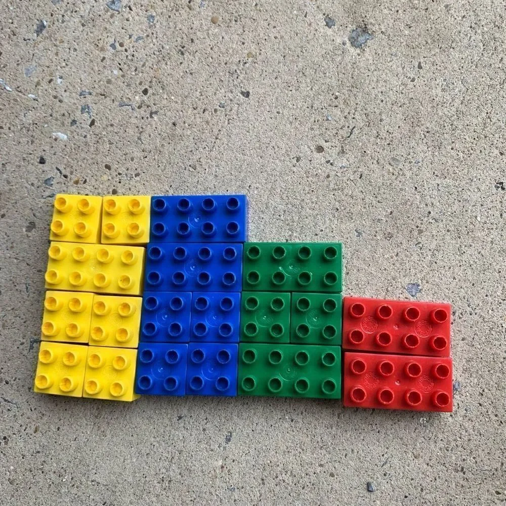 19 Big Mega Bloks Fit Lego Duplo