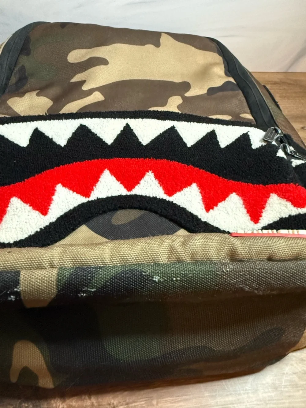 Sprayground hype pockets front