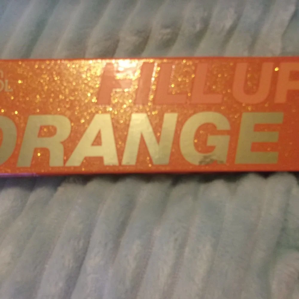 Touch In Sol Fill Up Orange Eyeshadow Palette