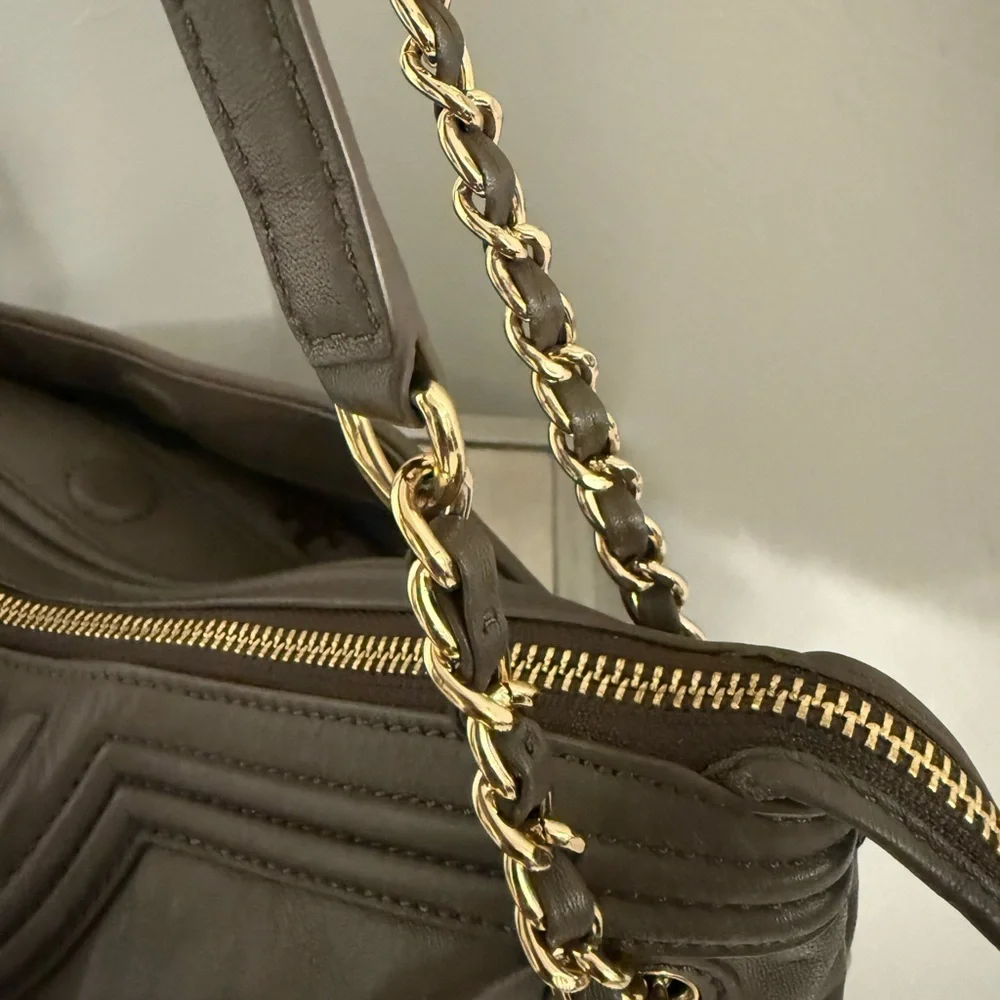 Tory Burch tory burch