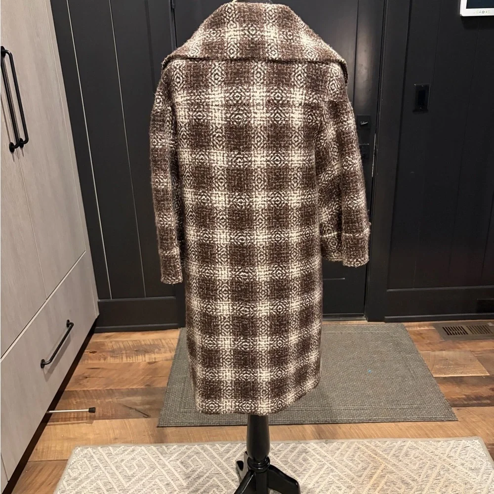 Focus 2000 Brown Plaid Cape Coat