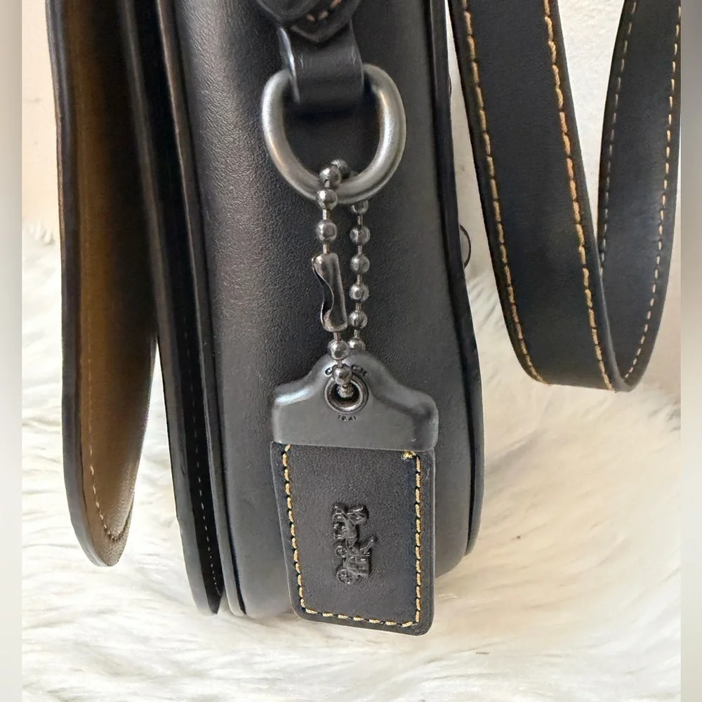 Coach Black Crossbody Bag with Studs#20115