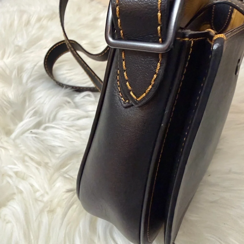 Coach Black Crossbody Bag with Studs#20115