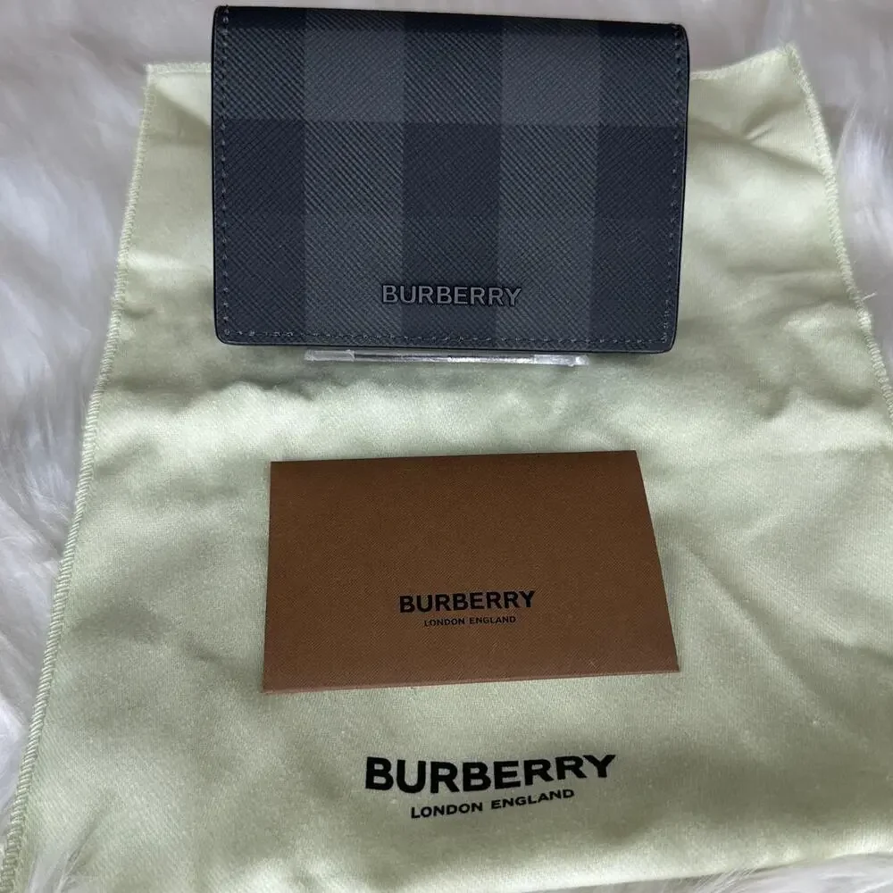 Burberry new box