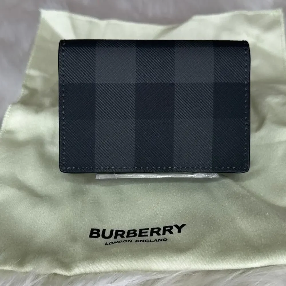 Burberry new box