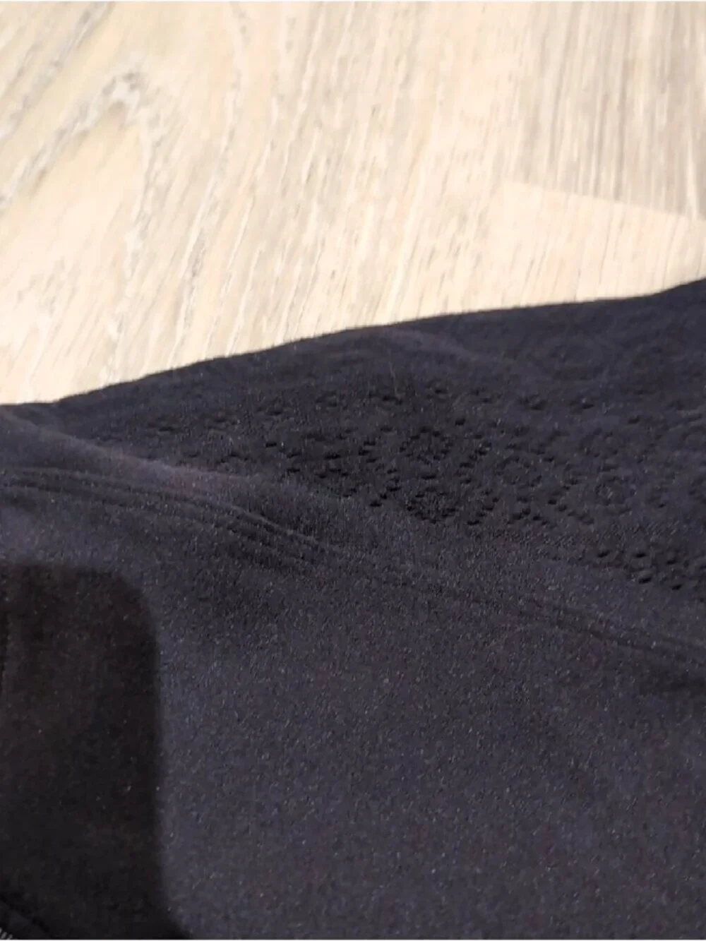 Lululemon Reveal 1/2 Zip *Mindful Motion In Black