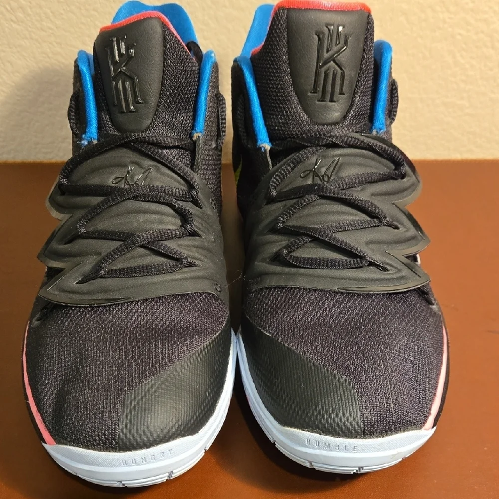 Nike dynamic kyrie