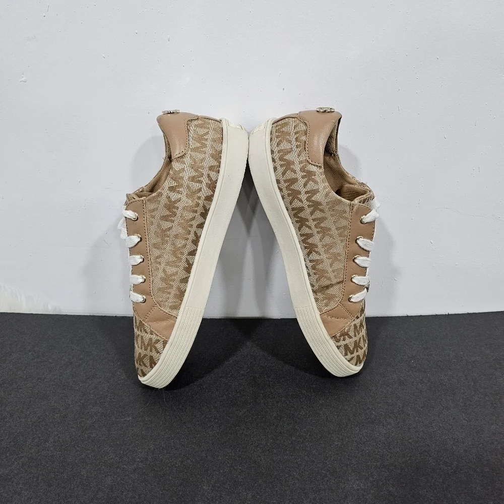 Michael kors women's sneakers brown/tan sz.5