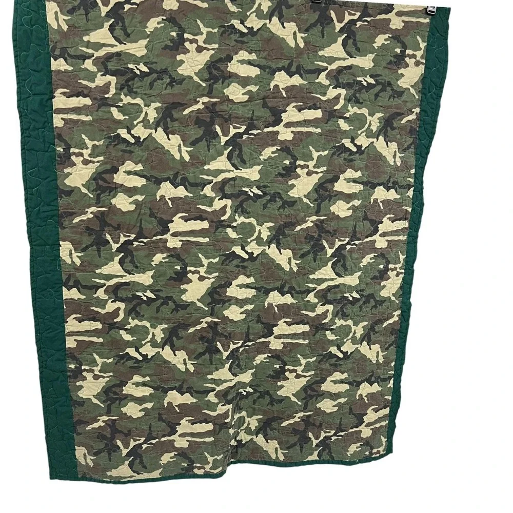 Texas‎ Style Star Quilt Chili Lime Green Camo Reverse 54x48 Geometric Star