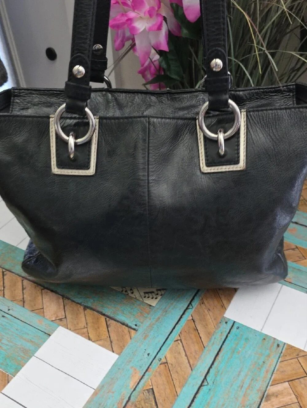 Coach Zip Top Shoulder Bag