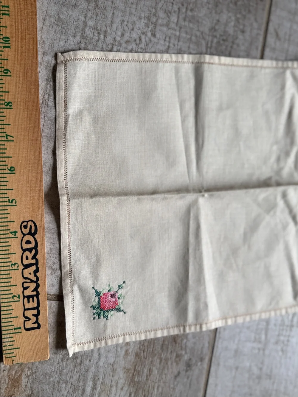 Vintage Set of Floral Napkins