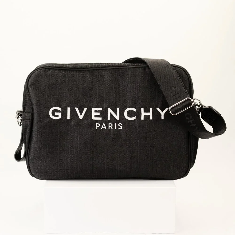 Givenchy 4G Logo Print Travel Bag, Black