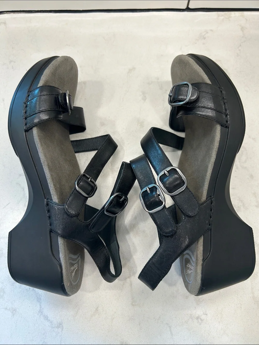 Dansko Sacha Black Comfort Sandal Women's 11.5/42 Euro Wedge Summer