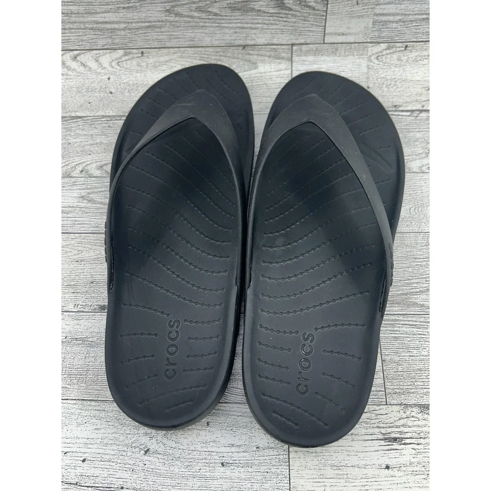 CROCS flip flop