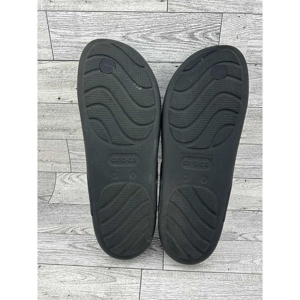 CROCS flip flop