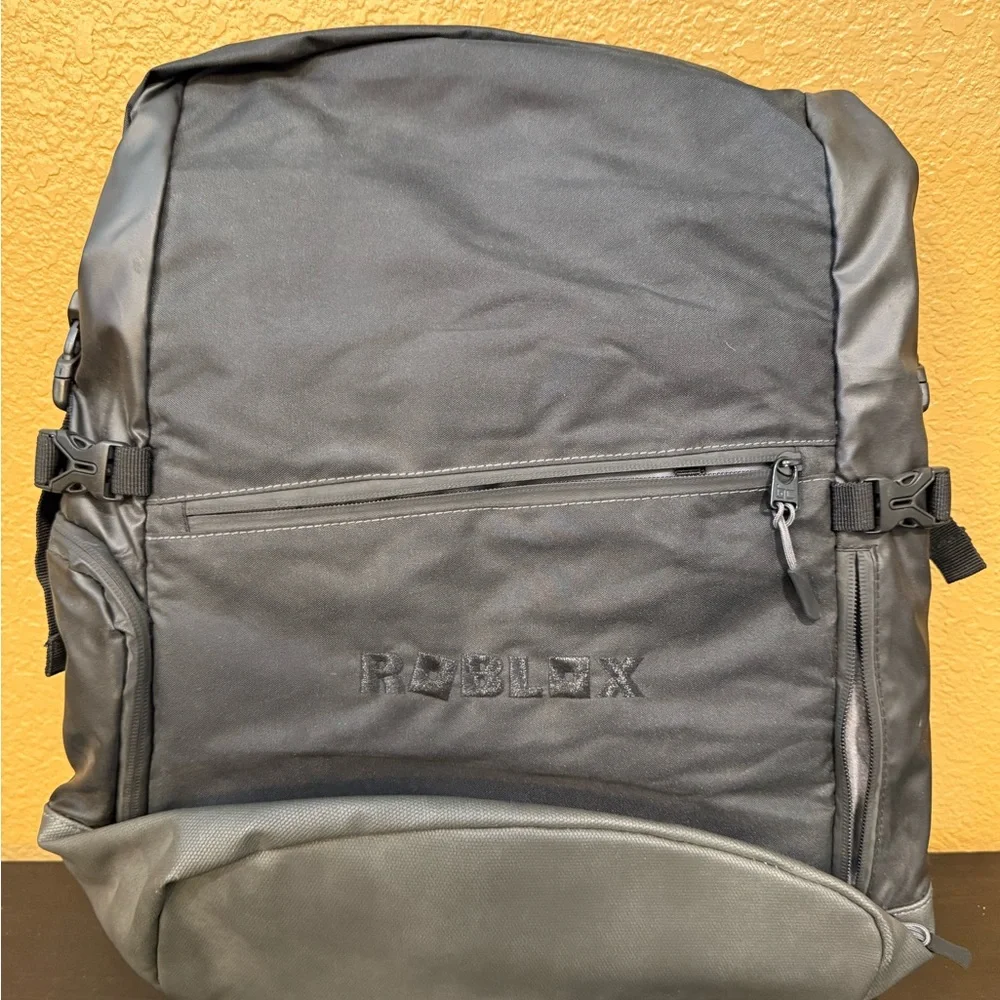 Roblox Employee Exclusive Black Roll-Top Backpack - Rare Company Swag