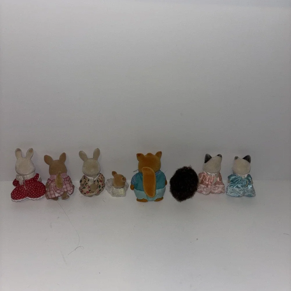 Calico Critters Lot of 8 Collectible Figures Woodland Friends