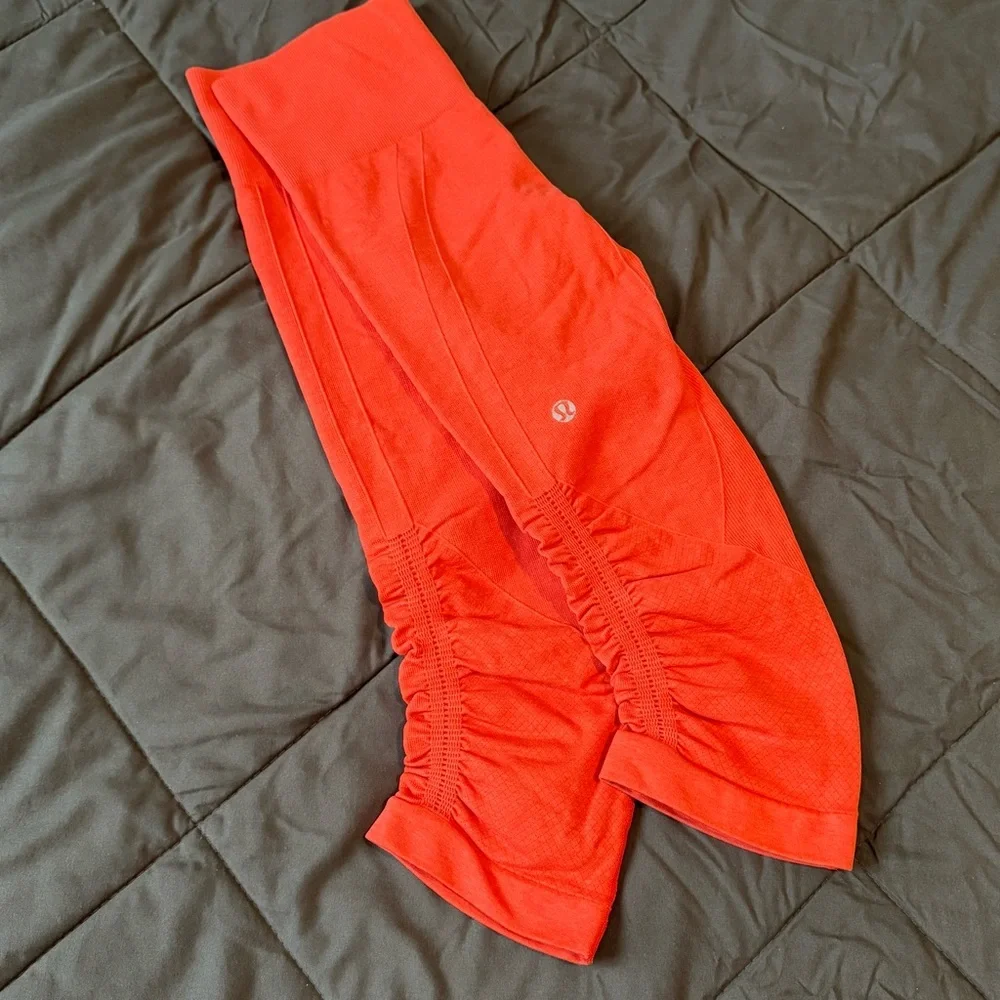 lululemon athletica these vibrant