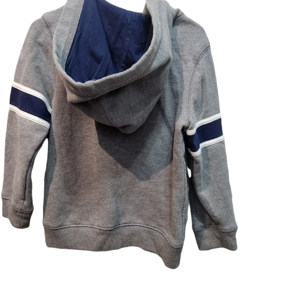 Oshgosh full zip gray sweat jacket with blue accent hoodie Size 4T