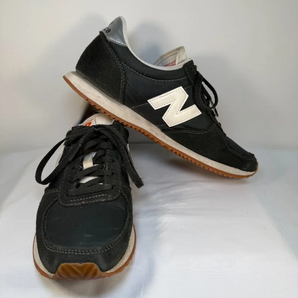 NEW BALANCE 220 Retro Forest Green Suede Sneakers Shoes 7