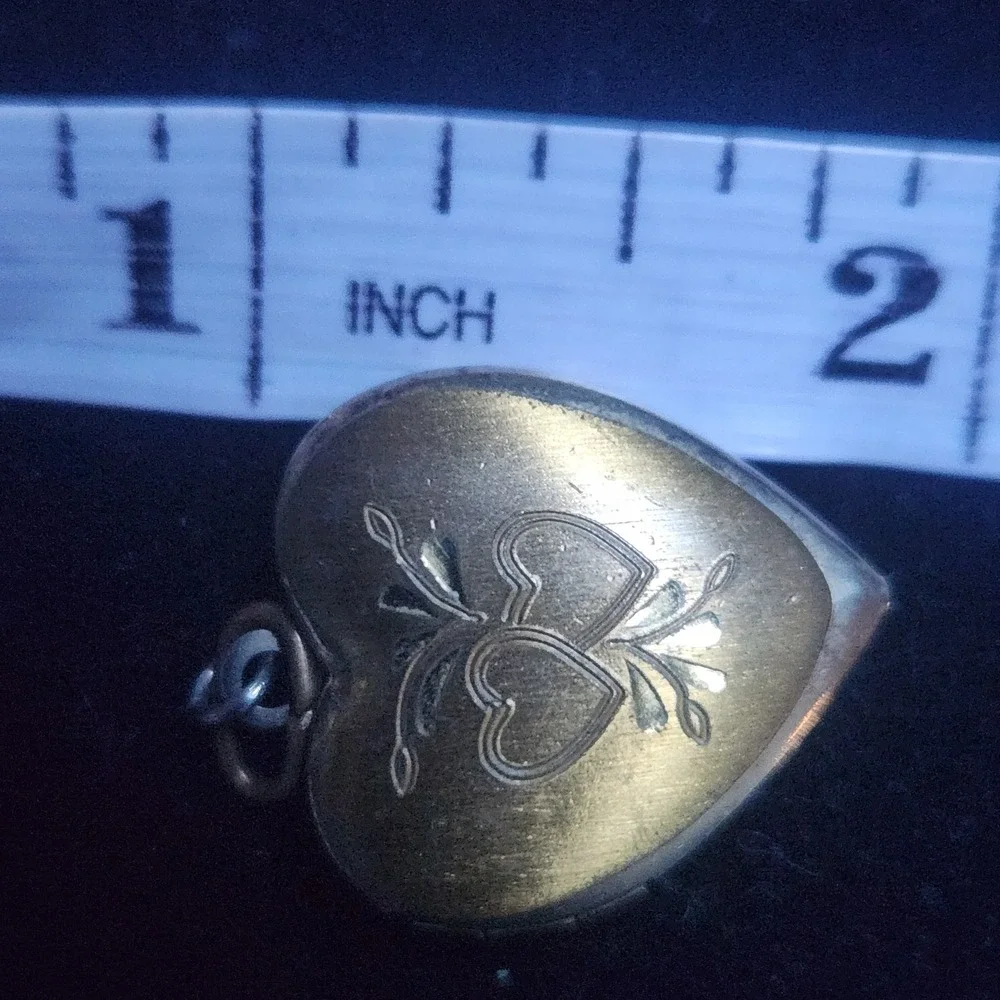 N/A vintage heart