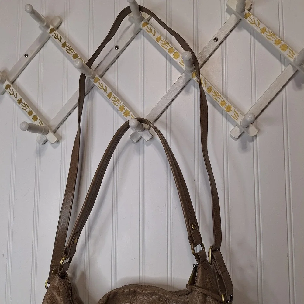 HOBO Liberty Leather Convertible Crossbody‎ Shoulder Bag Tan Large Pockets Zip