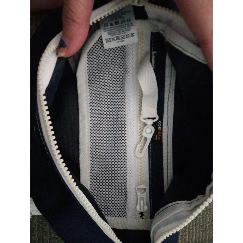 Lands End navy buckle adjustable
