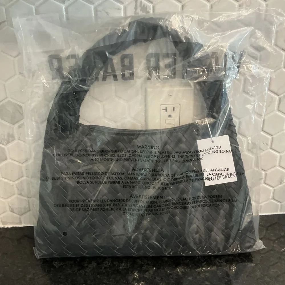 Walter Baker new plastic