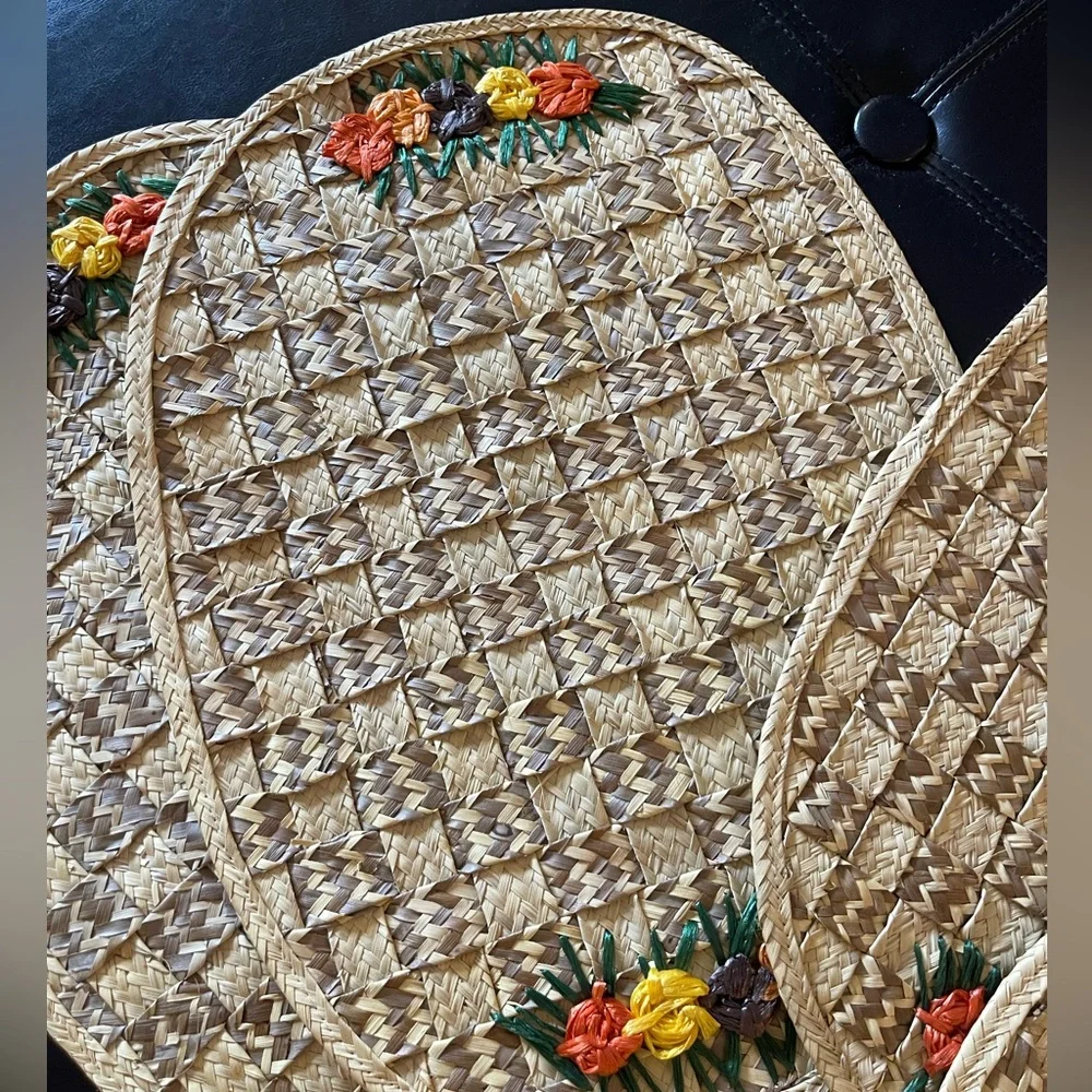 N/A large 5” decoration