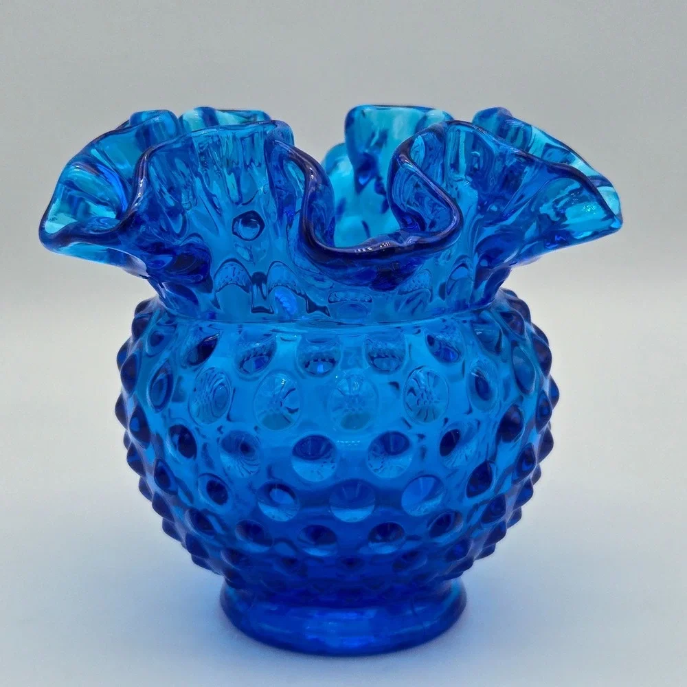 Vintage 1970s Fenton Hobnail Vase‎ Ruffled Double Crimped Colonial Blue 4.25