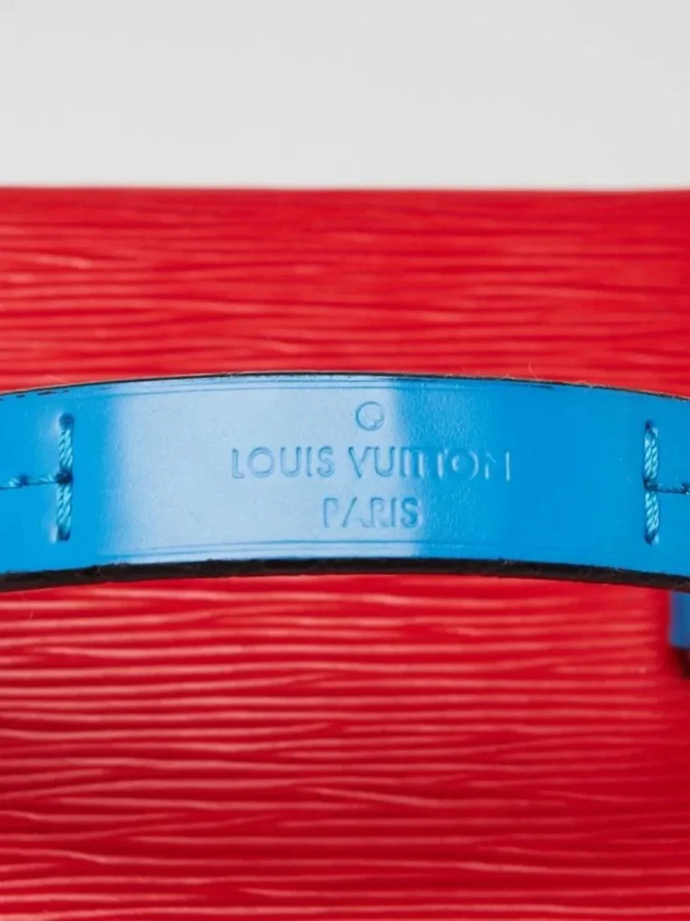 Louis Vuitton description this