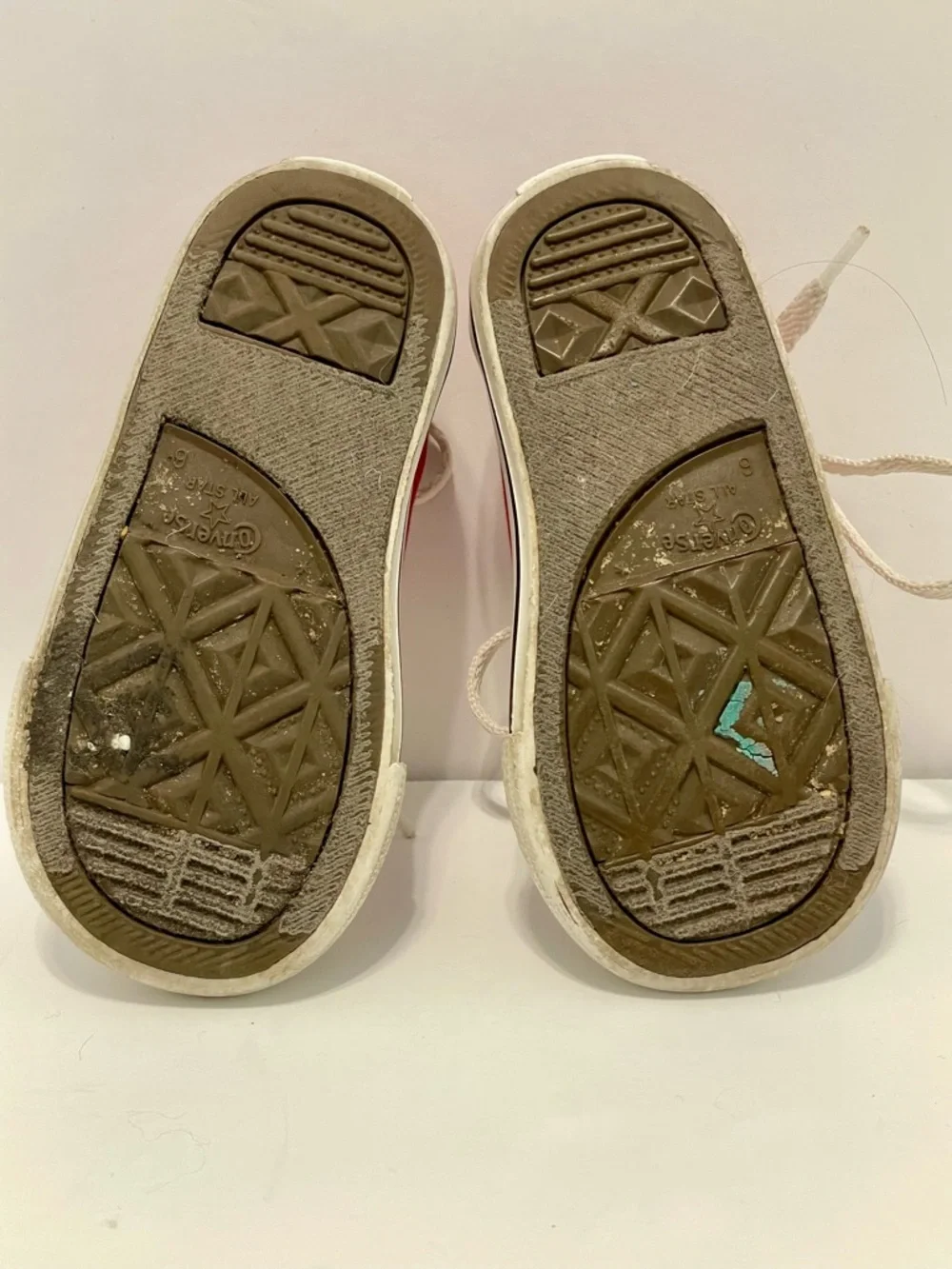 Converse classic low