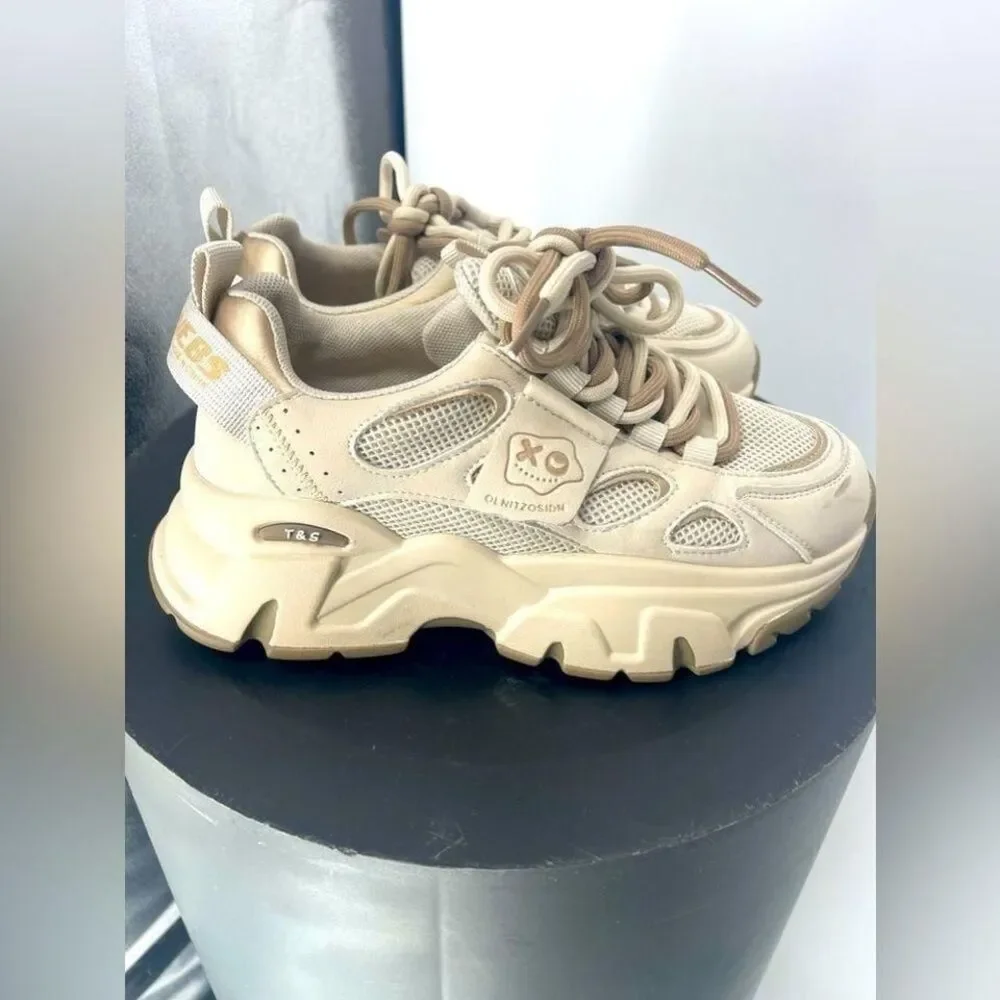 Olnitz cream sneakers size 5 1/2‎ cream color bin 1