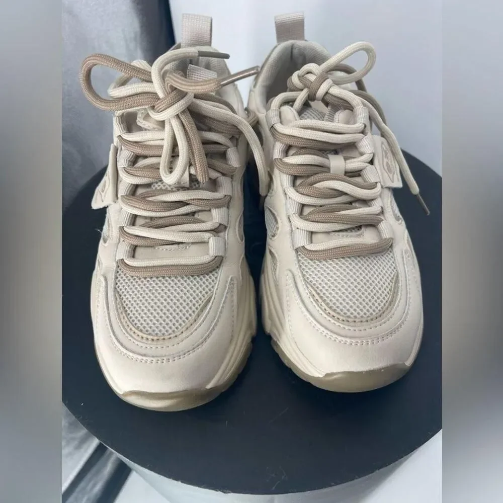 N/A color cream